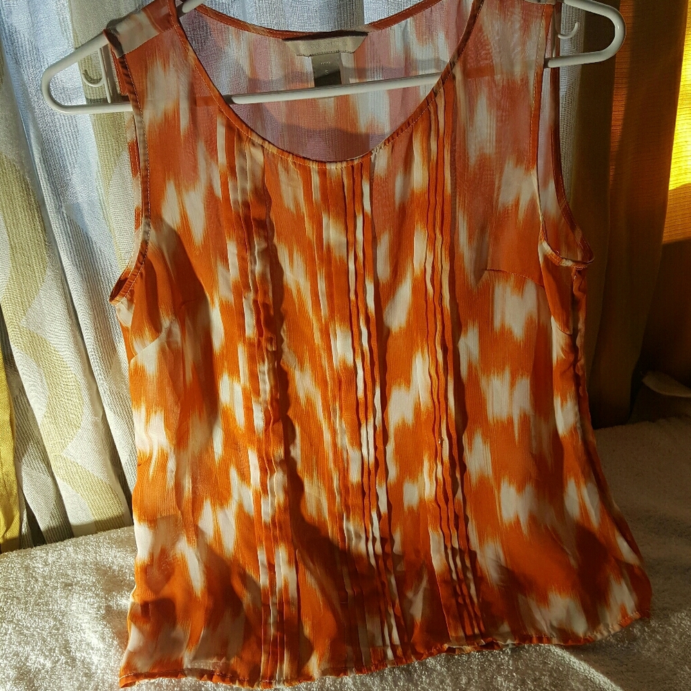 Banana Republic blouse ..... never used ...